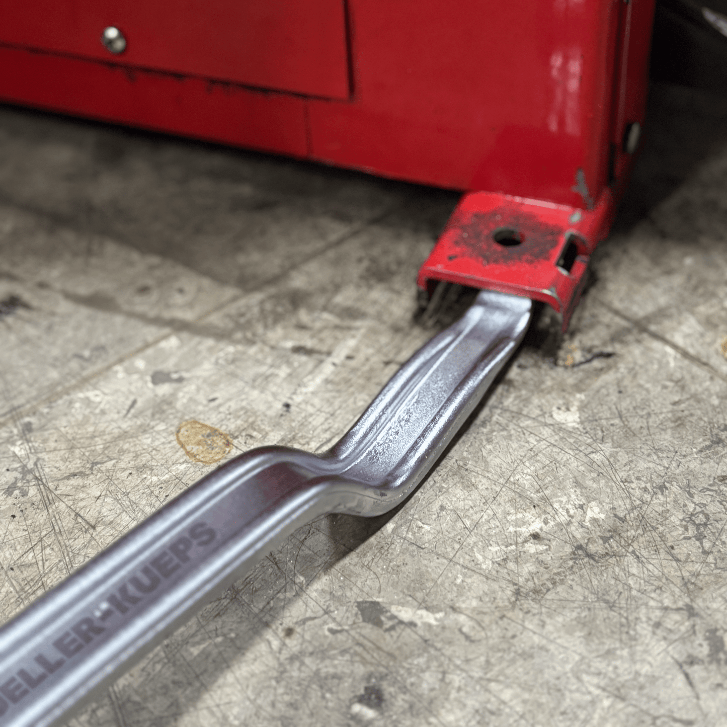 Mueller-Kueps Tire Lever — Straight & Knee-Shape (400–600 mm)