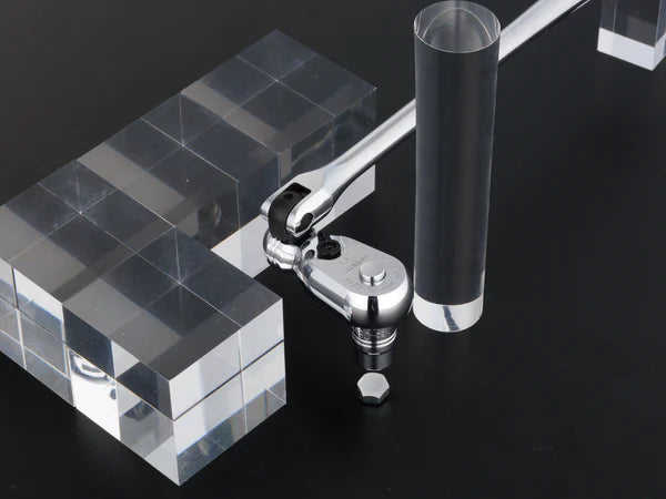Ultra-Compact 1/4