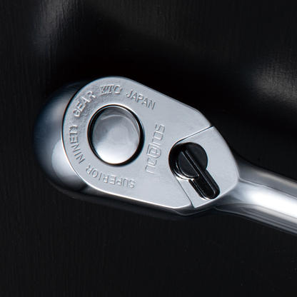 Nepros 3/8” 90-Tooth Ratchet Handle Close View