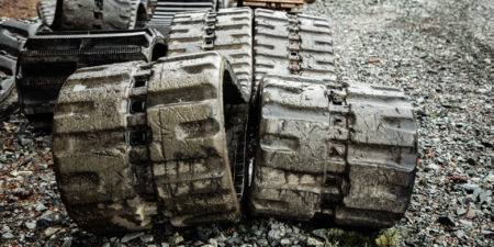 Repairing Rubber Tracks On Excavators and Skid Steers: Can It Be Done?